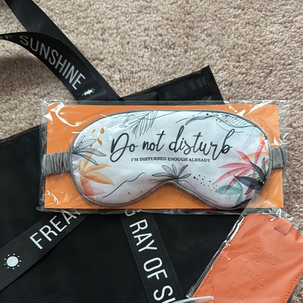 Adulting Travel kit! - Picture 5 of 16
